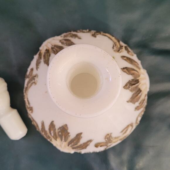 Victorian Milk Glass Perfume Bottle – Romantic Vintage Vanity Collectible - Picture 6 of 9